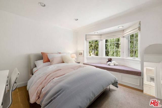 2828 Dumfries Road, Los Angeles, CA 90064