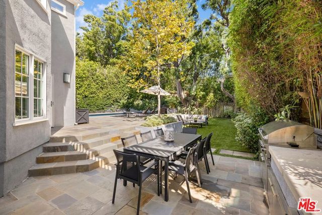 2828 Dumfries Road, Los Angeles, CA 90064