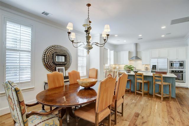 2134 Briarglen Drive, Houston, TX 77027