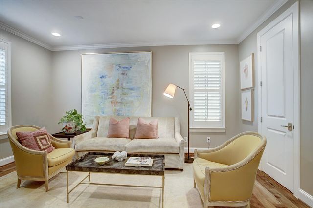 2134 Briarglen Drive, Houston, TX 77027