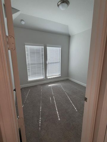 107 Harlequin Duck Court, Magnolia, TX 77354