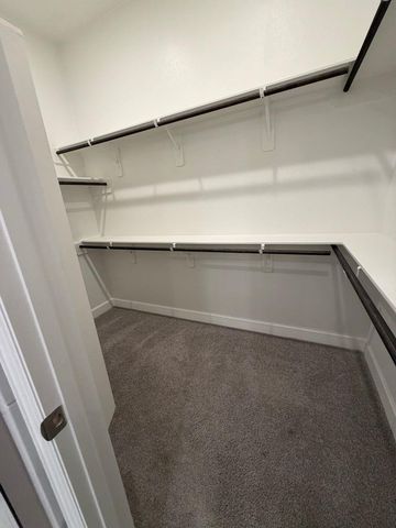 107 Harlequin Duck Court, Magnolia, TX 77354