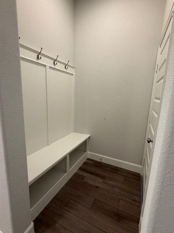 107 Harlequin Duck Court, Magnolia, TX 77354