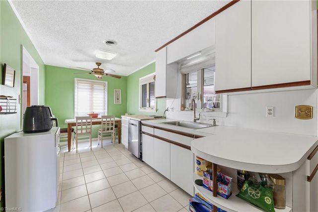 5265 Sweetwater Court, Greensboro, NC 27407