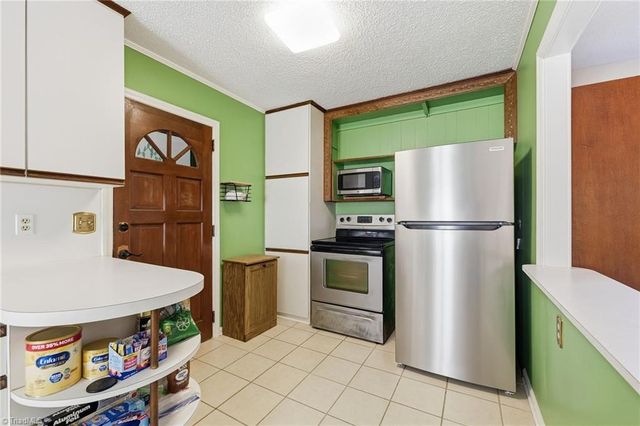 5265 Sweetwater Court, Greensboro, NC 27407