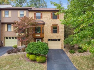 162 Glenwood Dr, Monroeville, PA 15146