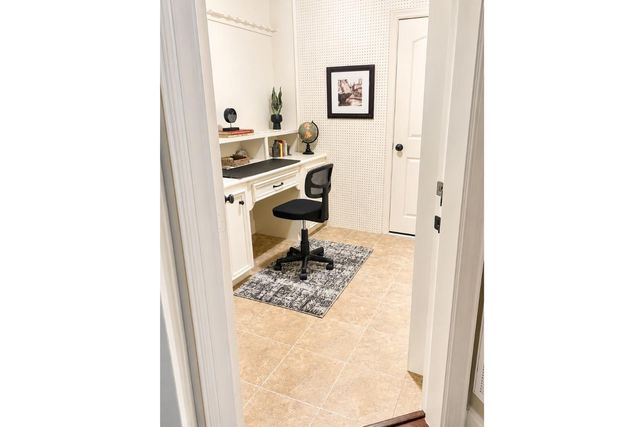 53 New Oak Trail, Kingwood, TX 77346