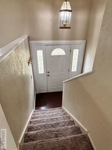 6764 Jennifer Lane, Idaho Falls, ID 83401