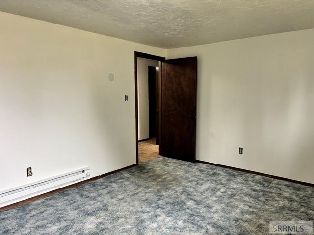 6764 Jennifer Lane, Idaho Falls, ID 83401