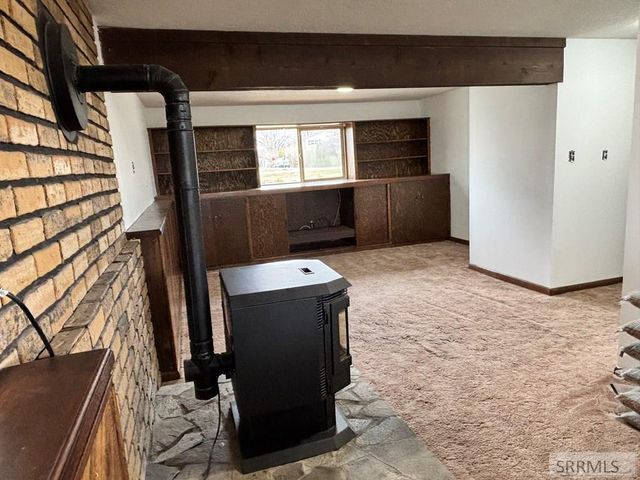 6764 Jennifer Lane, Idaho Falls, ID 83401