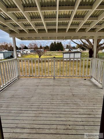 6764 Jennifer Lane, Idaho Falls, ID 83401