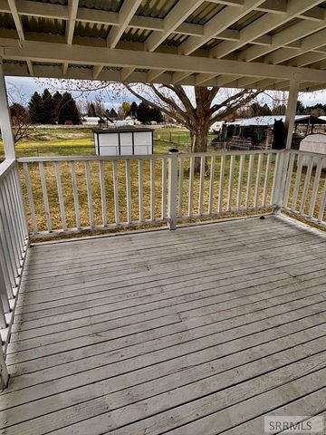 6764 Jennifer Lane, Idaho Falls, ID 83401