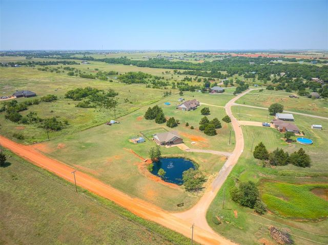 18301 Naomi Drive, Cashion, OK 73016