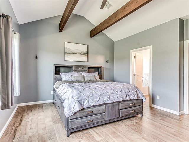 18301 Naomi Drive, Cashion, OK 73016