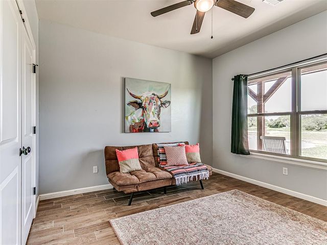 18301 Naomi Drive, Cashion, OK 73016