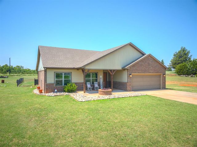 18301 Naomi Drive, Cashion, OK 73016