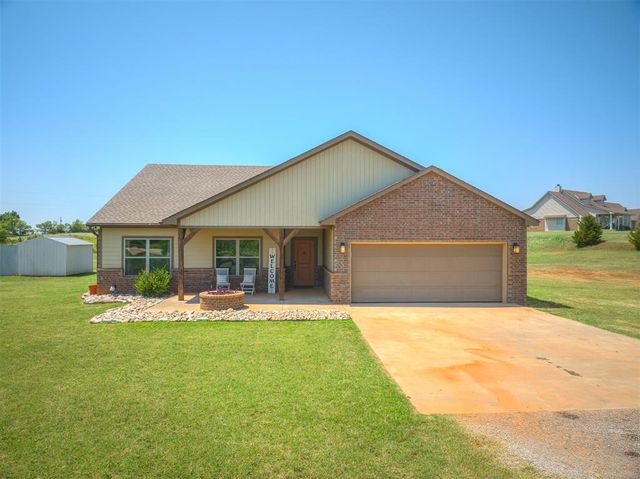 18301 Naomi Drive, Cashion, OK 73016