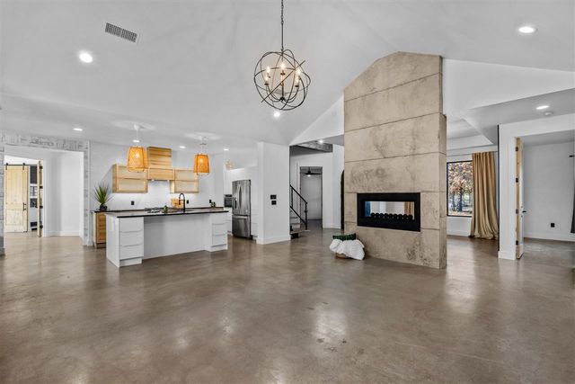 11093 Kandi Ct, Elgin, OK 73538