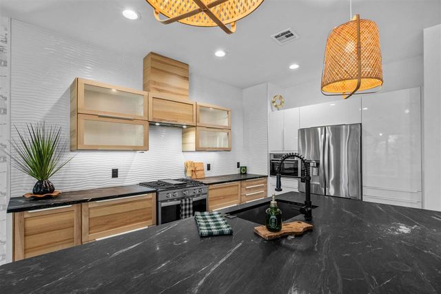 11093 Kandi Ct, Elgin, OK 73538