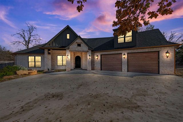 11093 Kandi Ct, Elgin, OK 73538