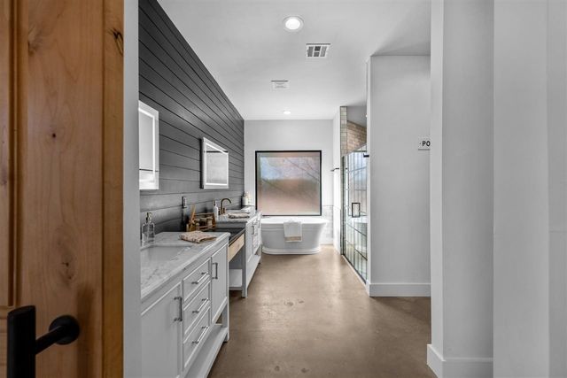 11093 Kandi Ct, Elgin, OK 73538