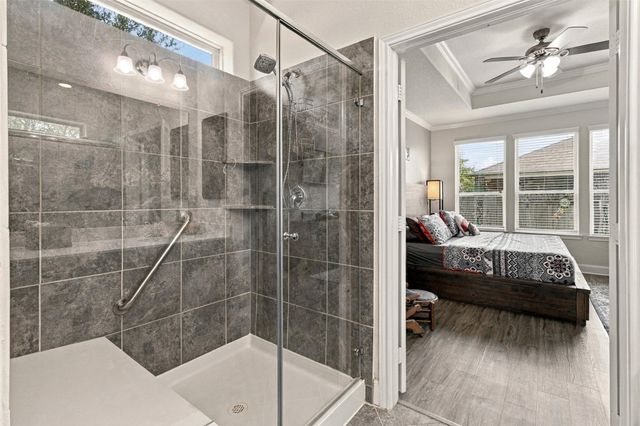 1546 Tuscan Village Drive, League City, TX 77573