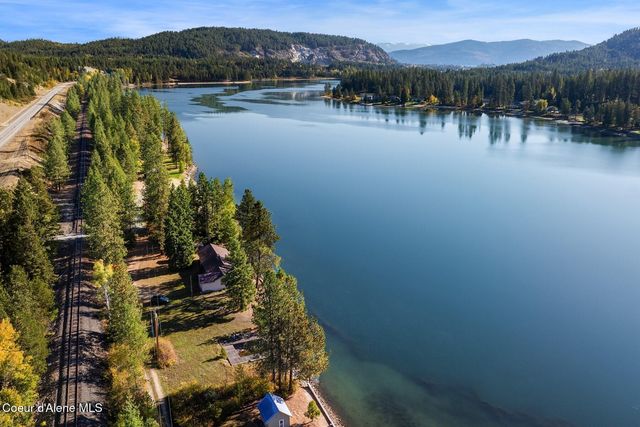 125 S Smith Creek RD, Sandpoint, ID 83864