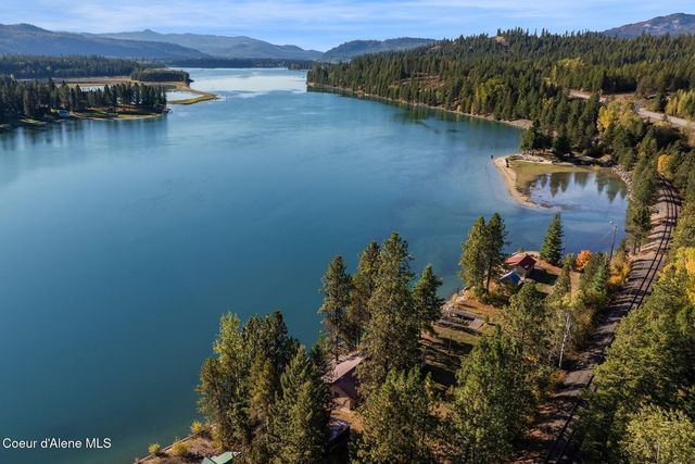 125 S Smith Creek RD, Sandpoint, ID 83864