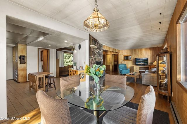 125 S Smith Creek RD, Sandpoint, ID 83864
