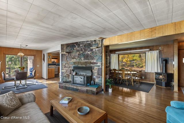 125 S Smith Creek RD, Sandpoint, ID 83864