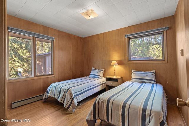 125 S Smith Creek RD, Sandpoint, ID 83864