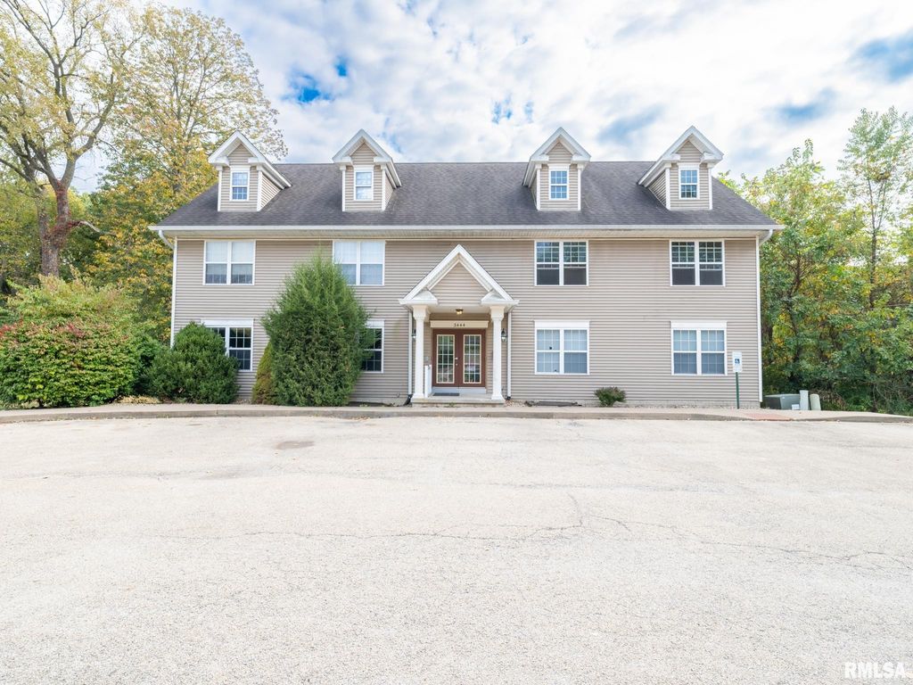 3444 W Dorchester Rdg Apt C, Peoria, IL 61604
