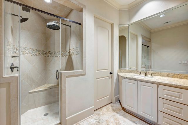 710 Pinehaven Drive, Houston, TX 77024