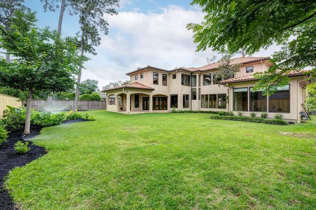 710 Pinehaven Drive, Houston, TX 77024