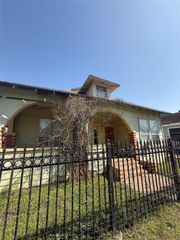 7309 Avenue E, Houston, TX 77011