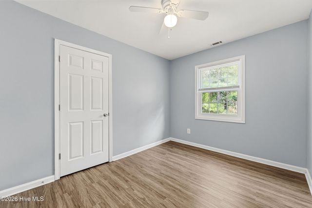 400 Country Club Road, Jacksonville, NC 28546