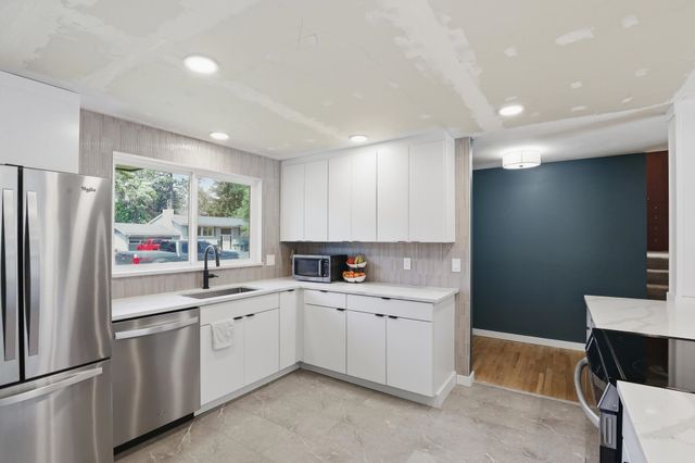 413 N 3rd St, Cheney, WA 99004
