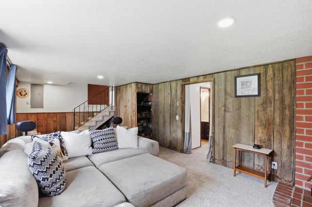 413 N 3rd St, Cheney, WA 99004
