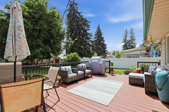 413 N 3rd St, Cheney, WA 99004