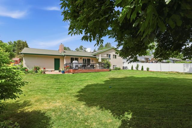 413 N 3rd St, Cheney, WA 99004