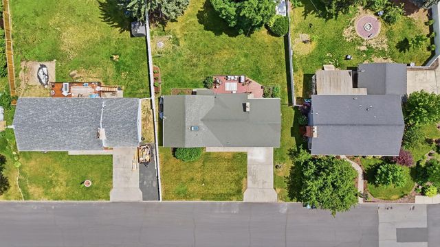 413 N 3rd St, Cheney, WA 99004
