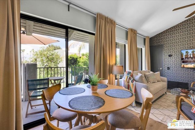 1150 E Amado Road 17B2, Palm Springs, CA 92262