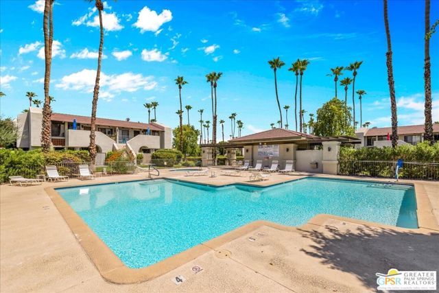 1150 E Amado Road 17B2, Palm Springs, CA 92262