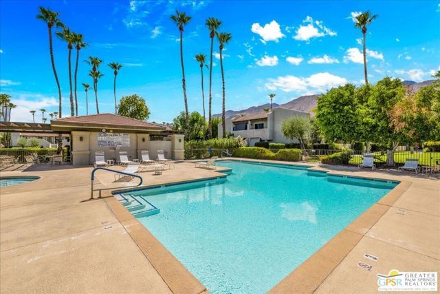 1150 E Amado Road 17B2, Palm Springs, CA 92262