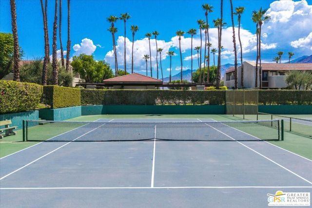 1150 E Amado Road 17B2, Palm Springs, CA 92262