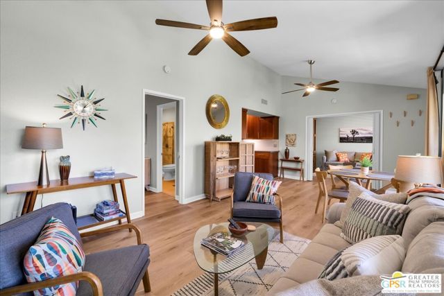 1150 E Amado Road 17B2, Palm Springs, CA 92262