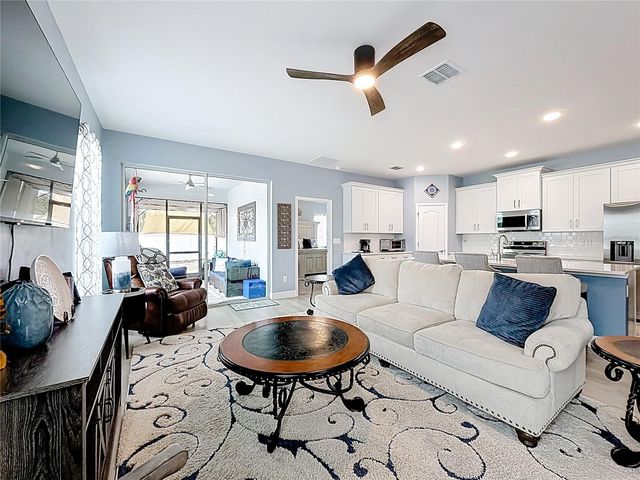 172 MARION OAKS TRAIL, Ocala, FL 34473