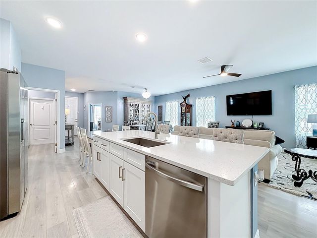 172 MARION OAKS TRAIL, Ocala, FL 34473