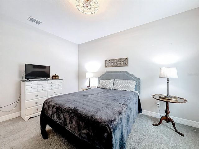 172 MARION OAKS TRAIL, Ocala, FL 34473