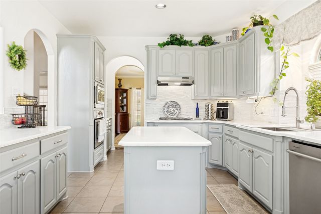 3806 Harlan Drive, Sachse, TX 75048